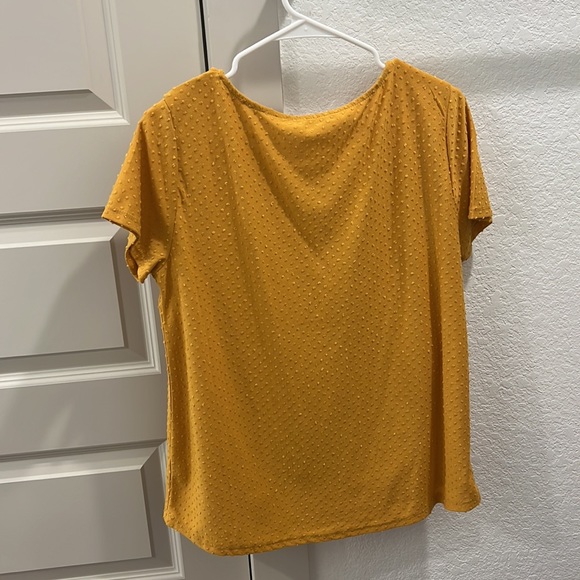 Rose + Olive Mustard Pop Dot Knot Tee - Picture 3 of 3